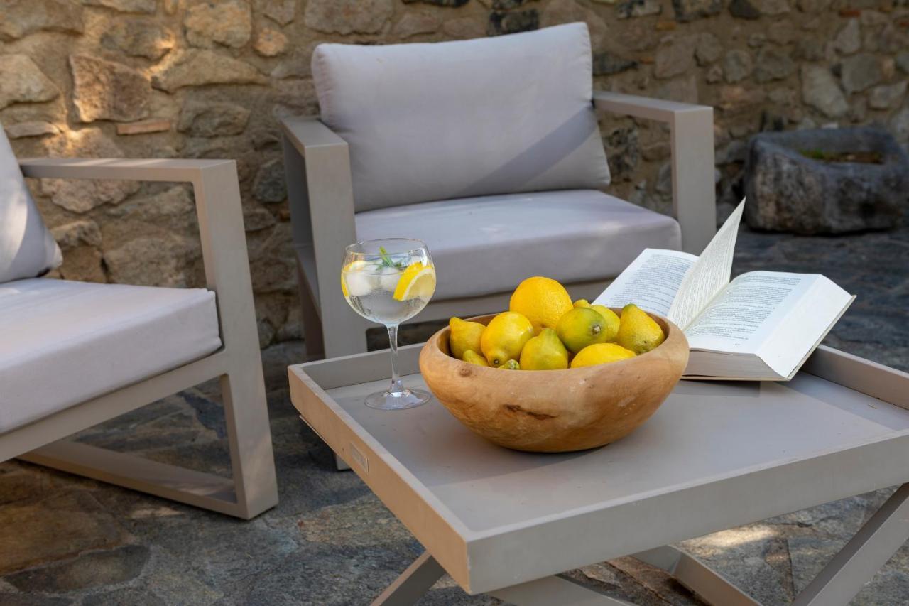 Somnis De L'Emporda Bed & Breakfast Vilacolum Exterior photo